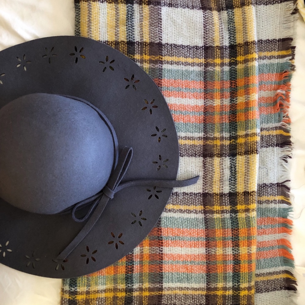NWOT! Betsy Johnson Floppy Hat!